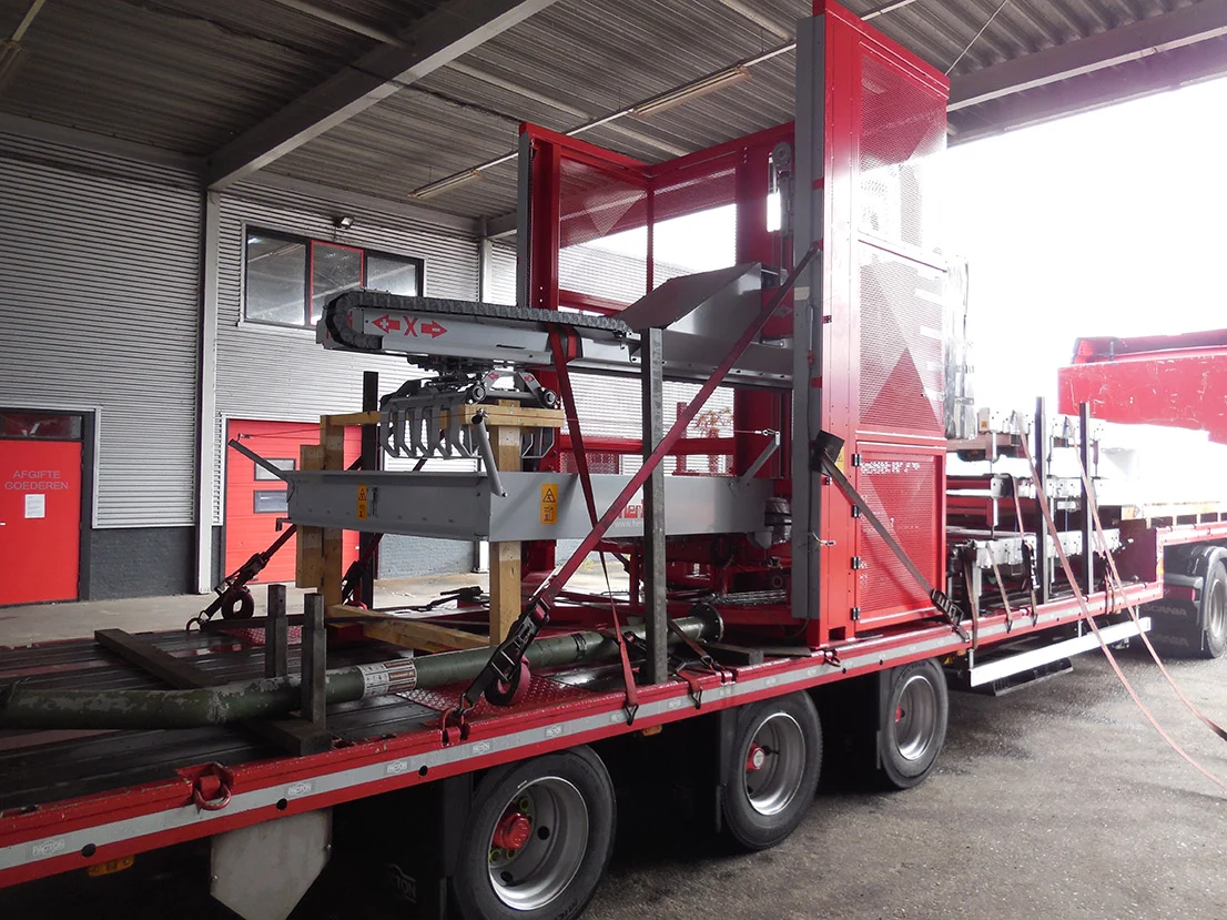 Palletiseerder op transport